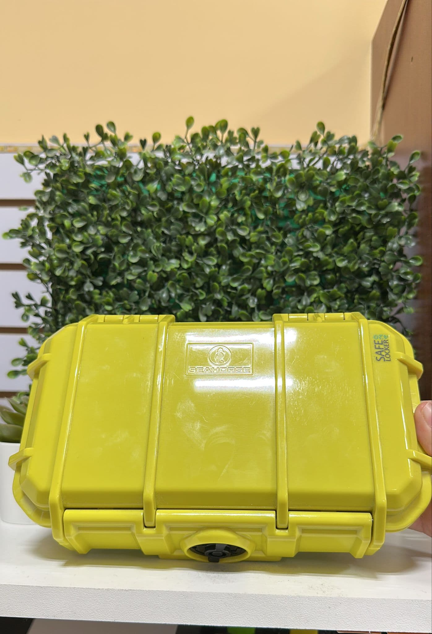 Kit Yellow by Unknown - Accessories